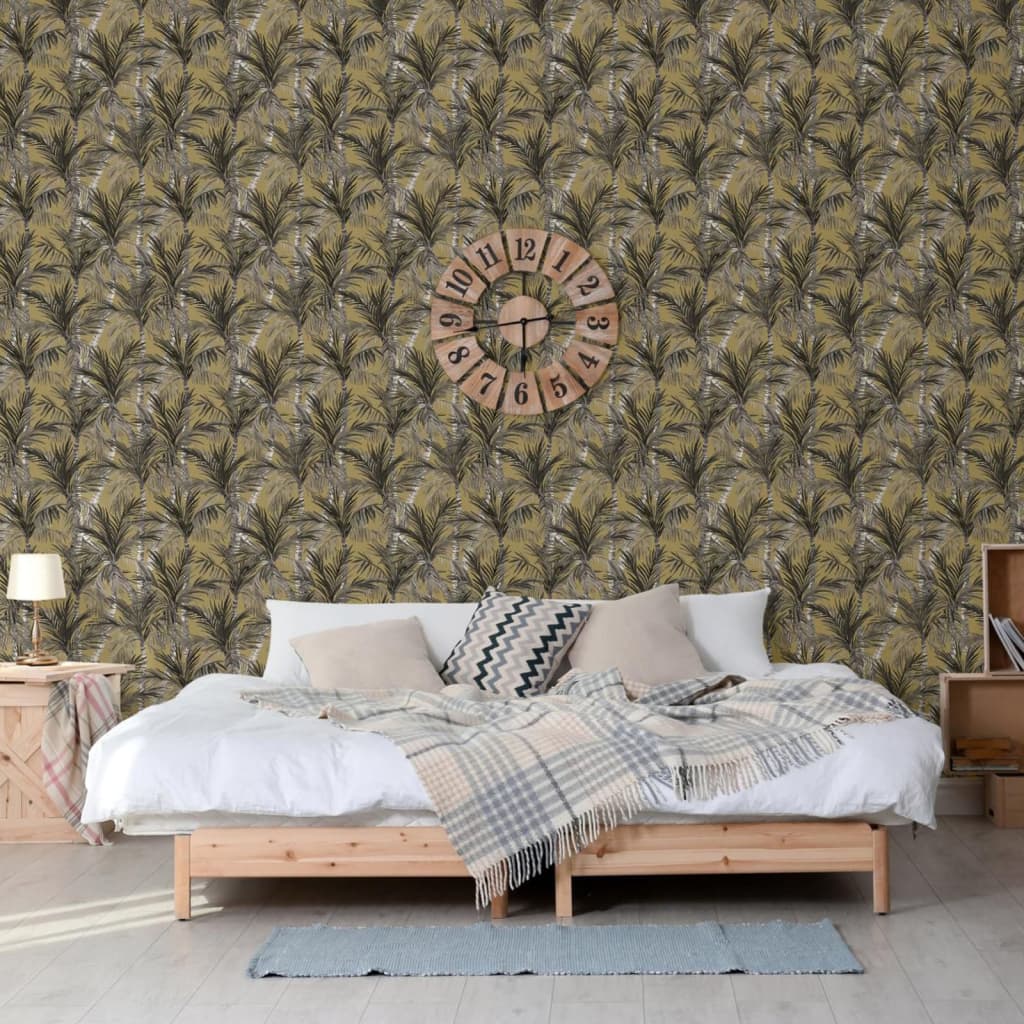 DUTCH WALLCOVERINGS Behang Palm Trees goudkleurig en zwart