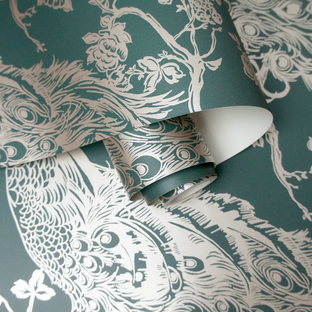 DUTCH WALLCOVERINGS Behang Peacock marineblauw en zilverkleurig