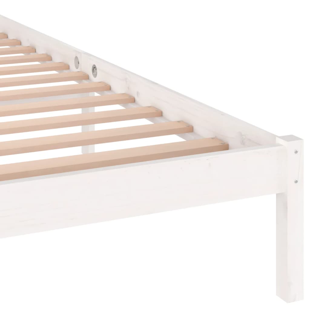 Bedframe massief grenenhout 200x200 cm