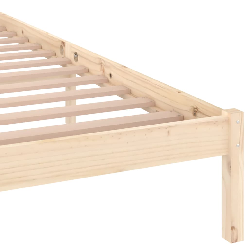 Bedframe massief grenenhout 200x200 cm