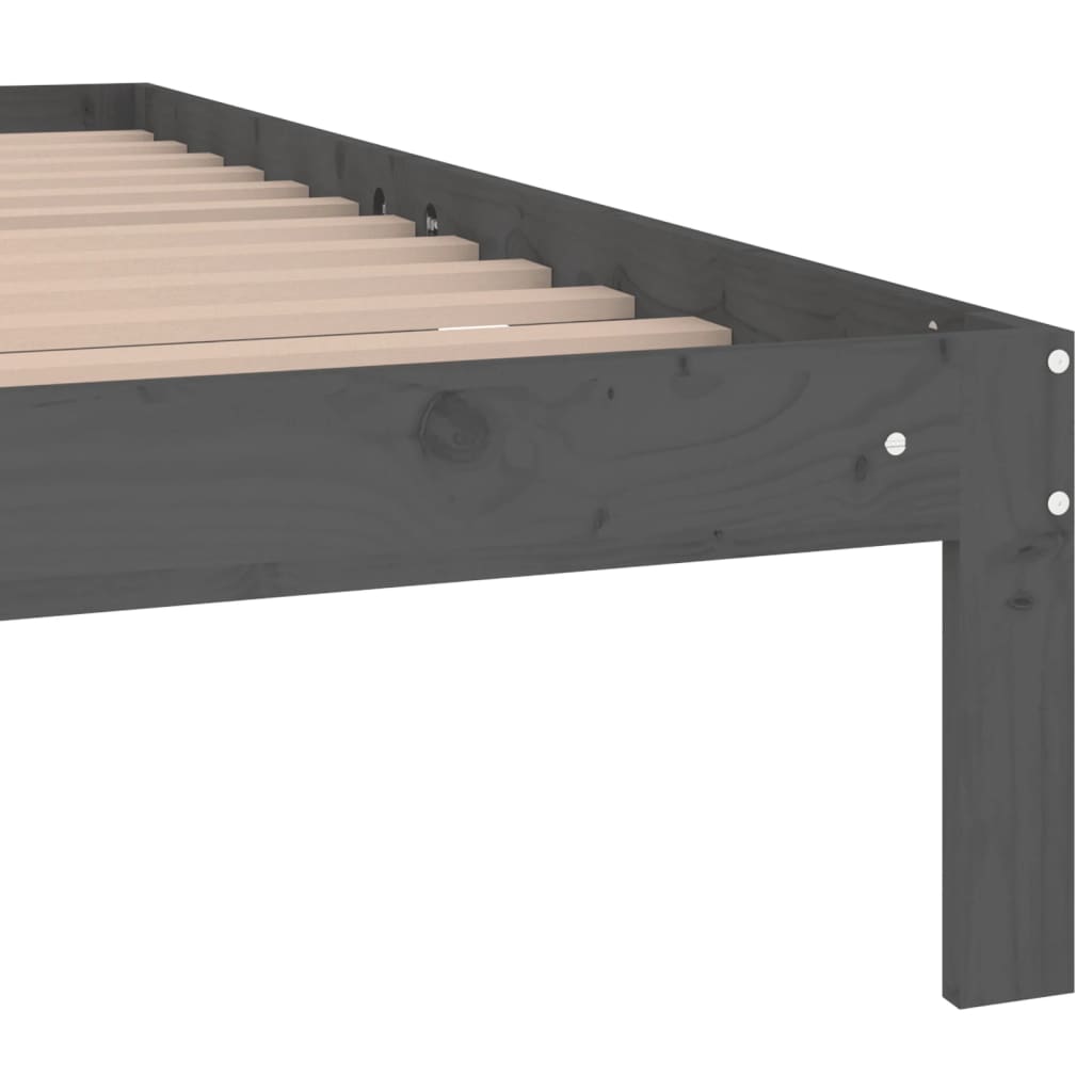 Bedframe massief hout 135x190 cm