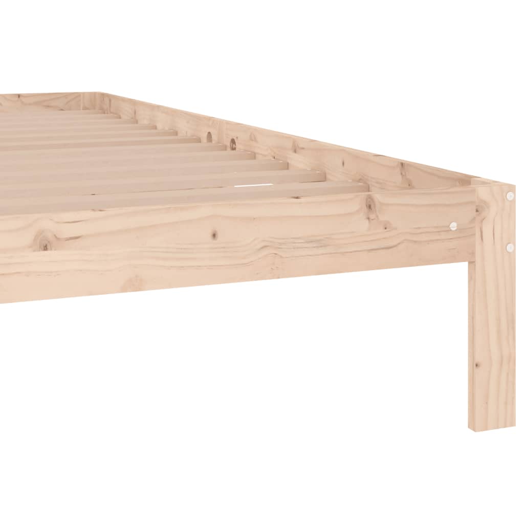 Bedframe massief hout 135x190 cm