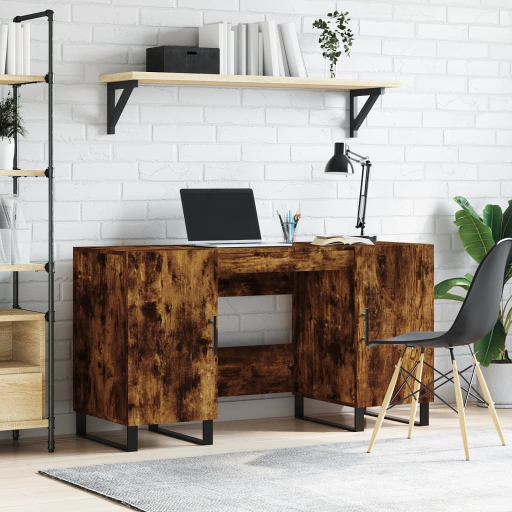 Bureau 140x50x75 cm bewerkt hout