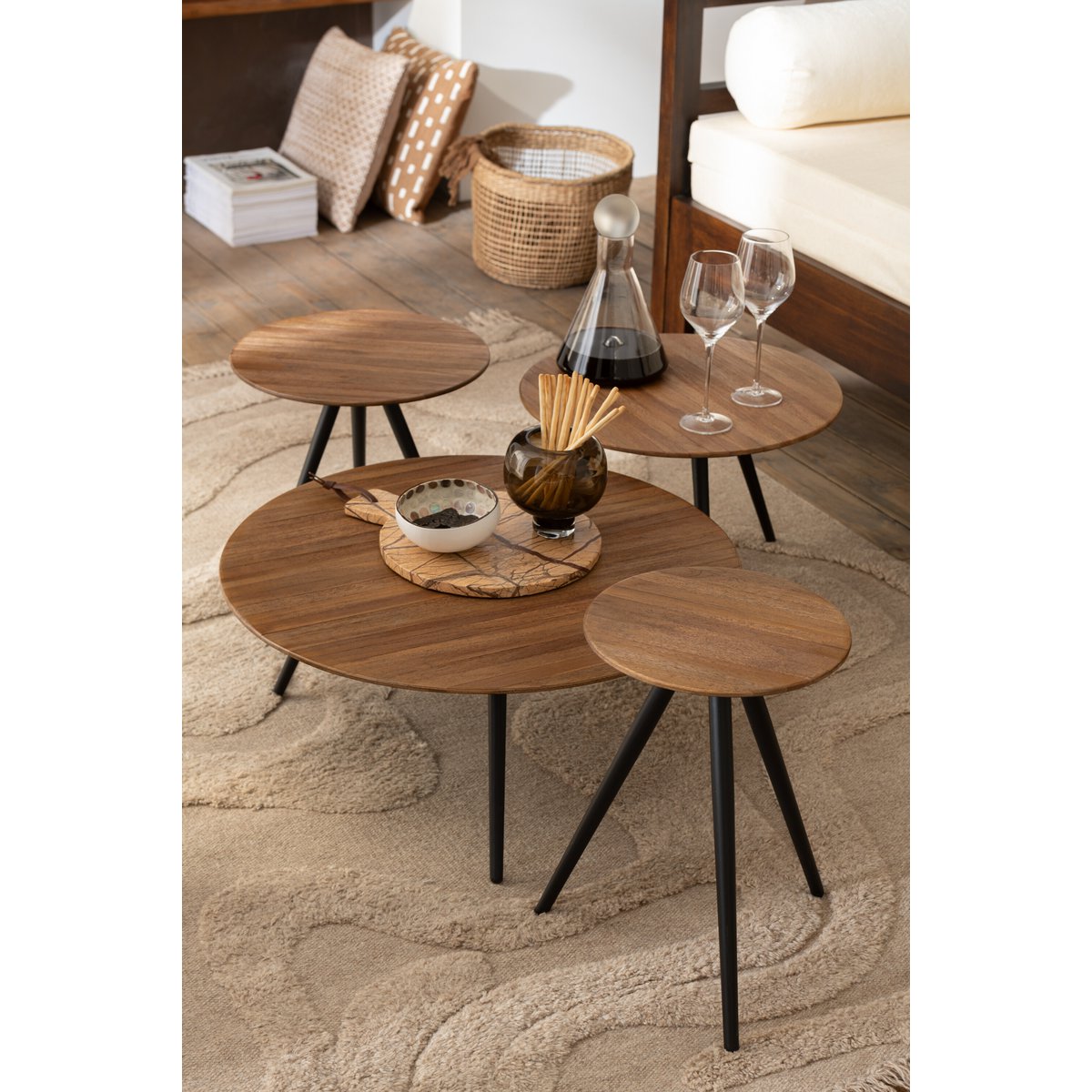 J-Line tafel Rond Gerecycleerd Teak - hout - naturel